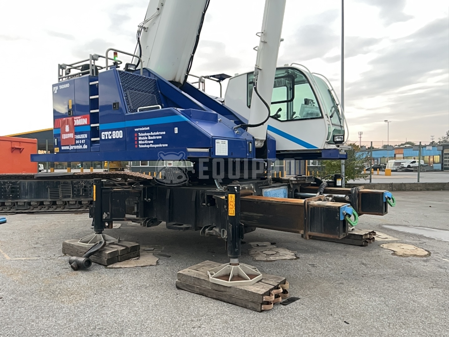 Tadano GTC-800 Mantis - - Używany Dźwig gąsienicowy