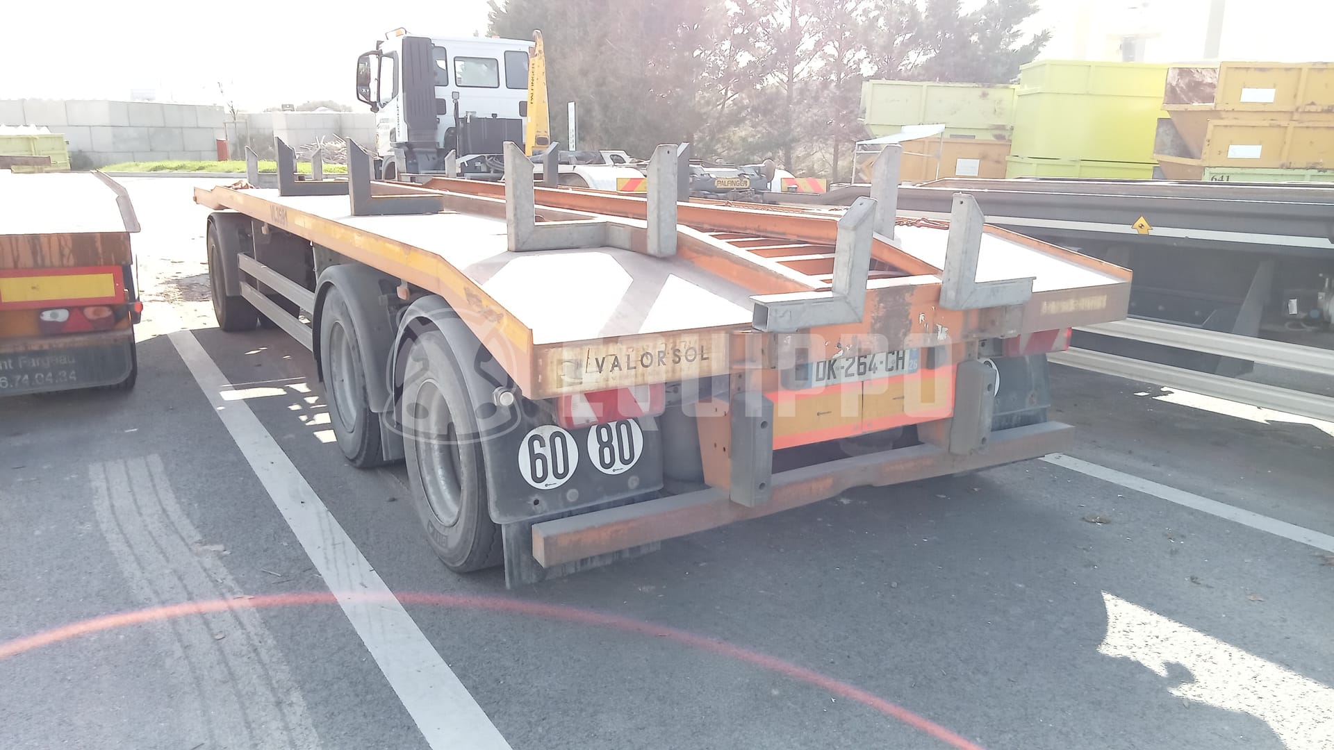Louault N Container 3-axle trailer - - Used Low Bed Semi-trailer