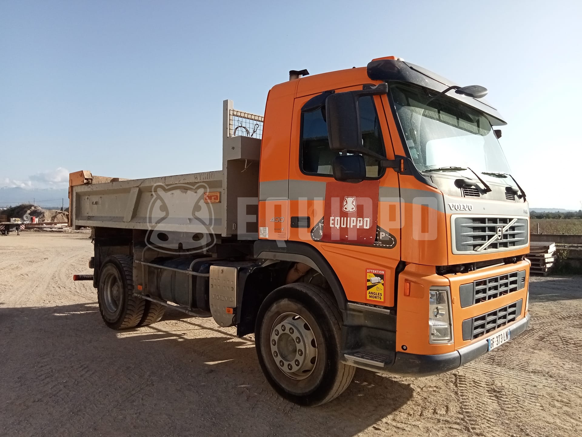 Volvo FM 400 4x2 - - Used Tipper Truck