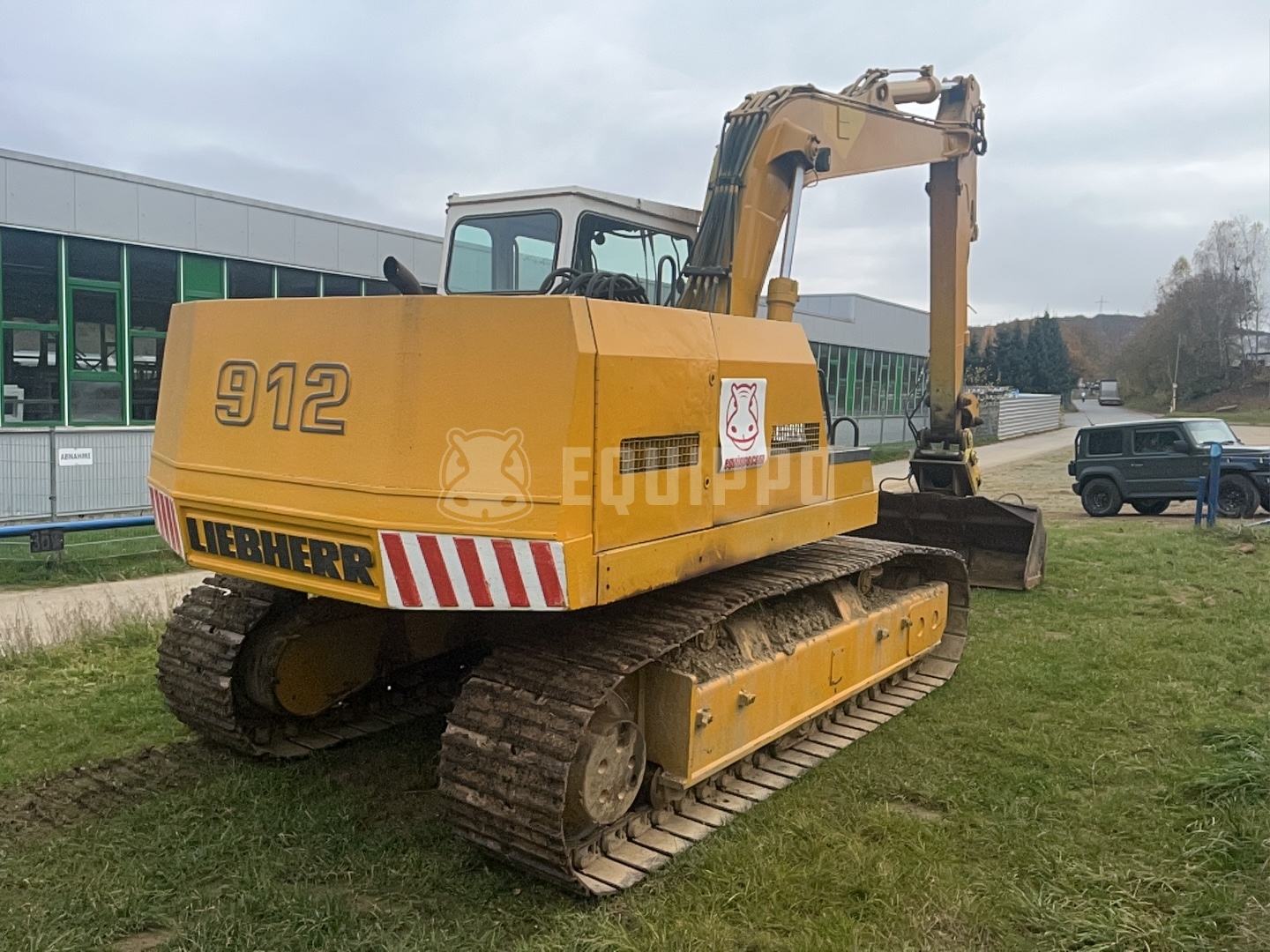 Liebherr R 912 HD (Defective final track drive, new undercarriage) - - Used Tracked Excavator
