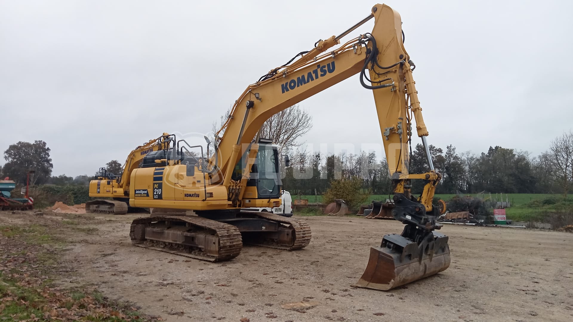 Komatsu PC210LCi-10 with 3D GPS system - - Used Tracked Excavator