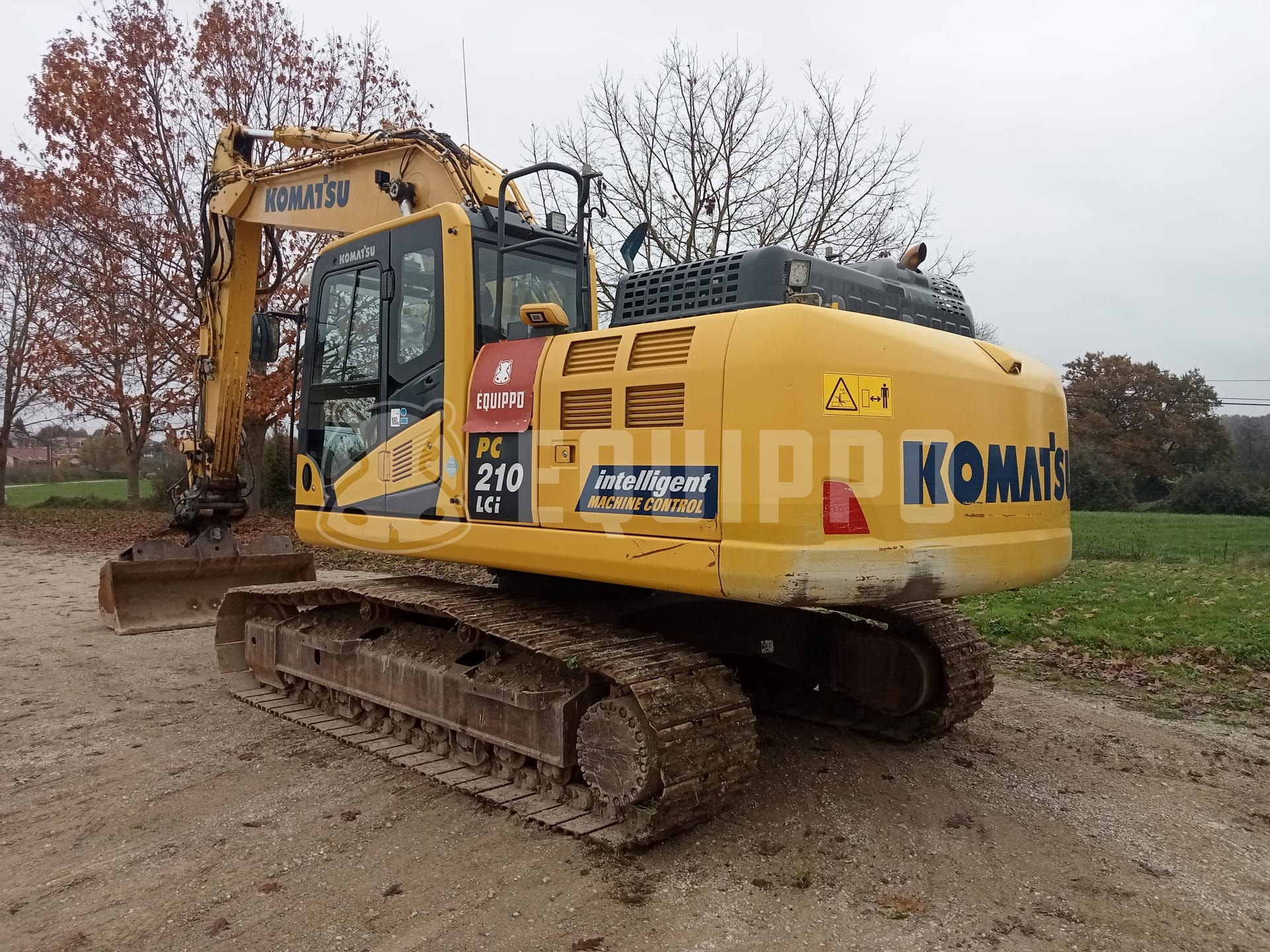 Komatsu PC210LCi-10 with 3D GPS system - - Used Tracked Excavator