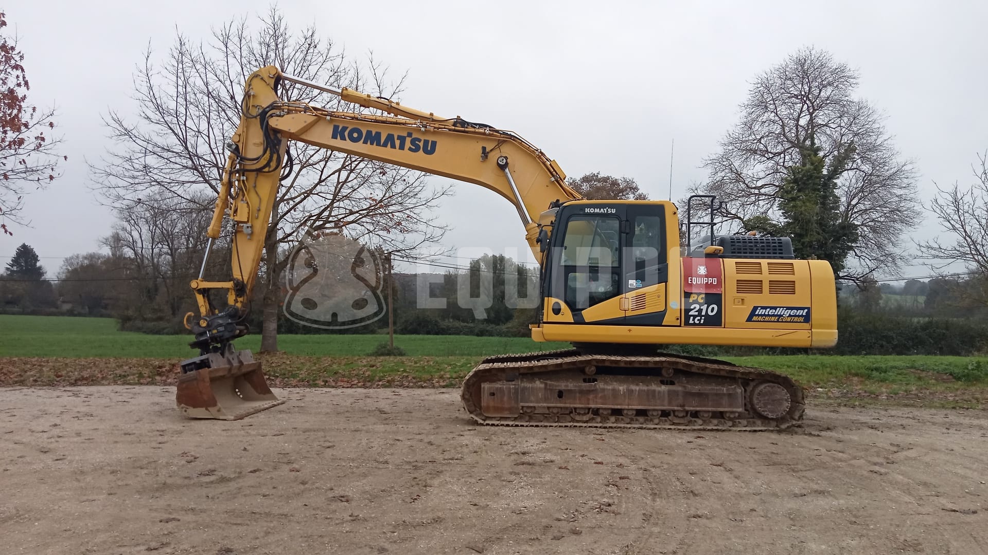 Komatsu PC210LCi-10 with 3D GPS system - - Used Tracked Excavator