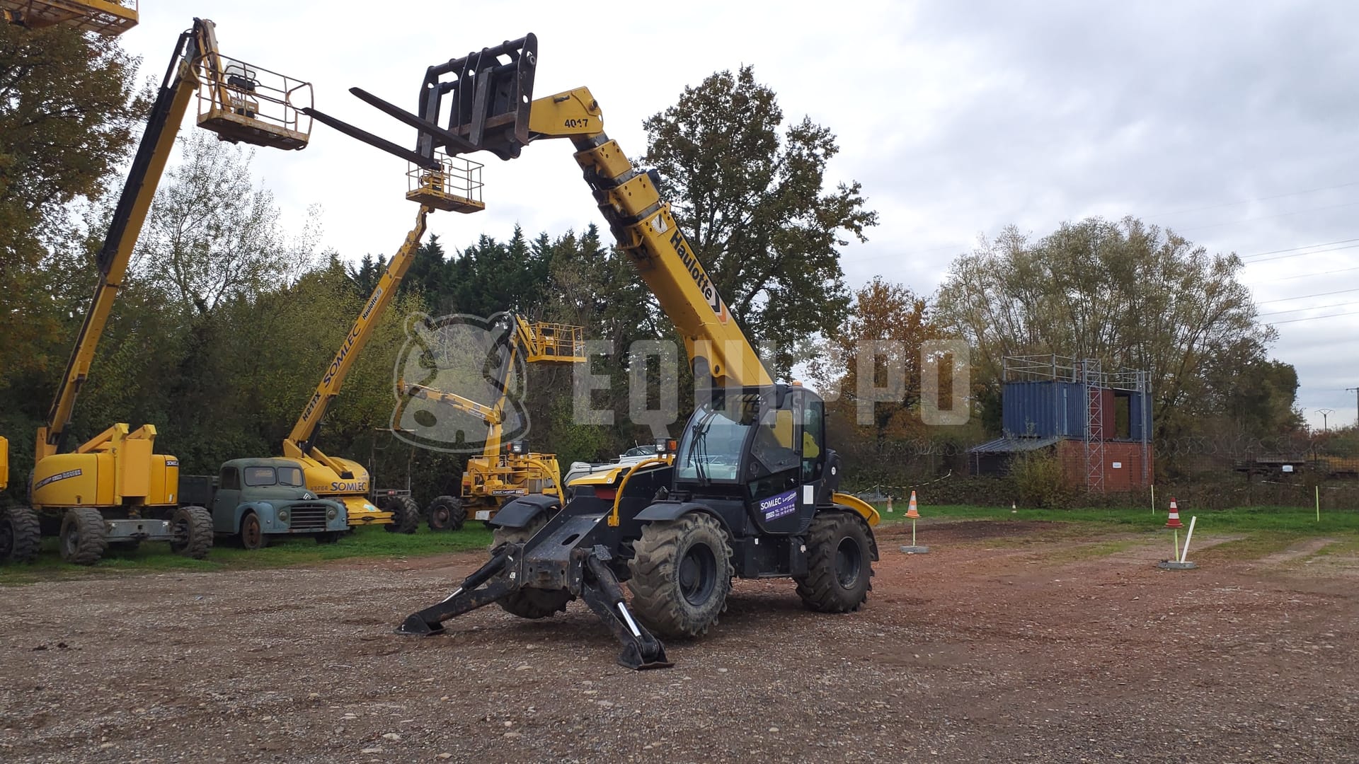 Haulotte HTL4017 (16,7m) with forks (similar to Manitou 1740) - - Used Telescopic Forklift