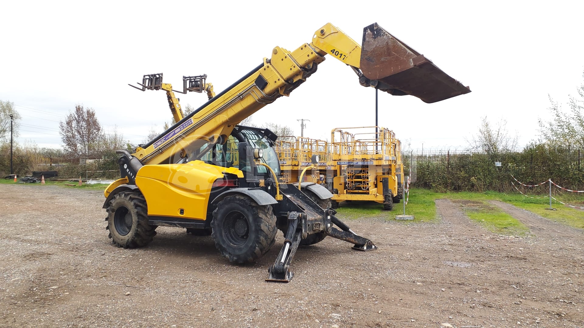 Haulotte HTL4017 with bucket and forks (16.7 meters) - - Used Telescopic Forklift