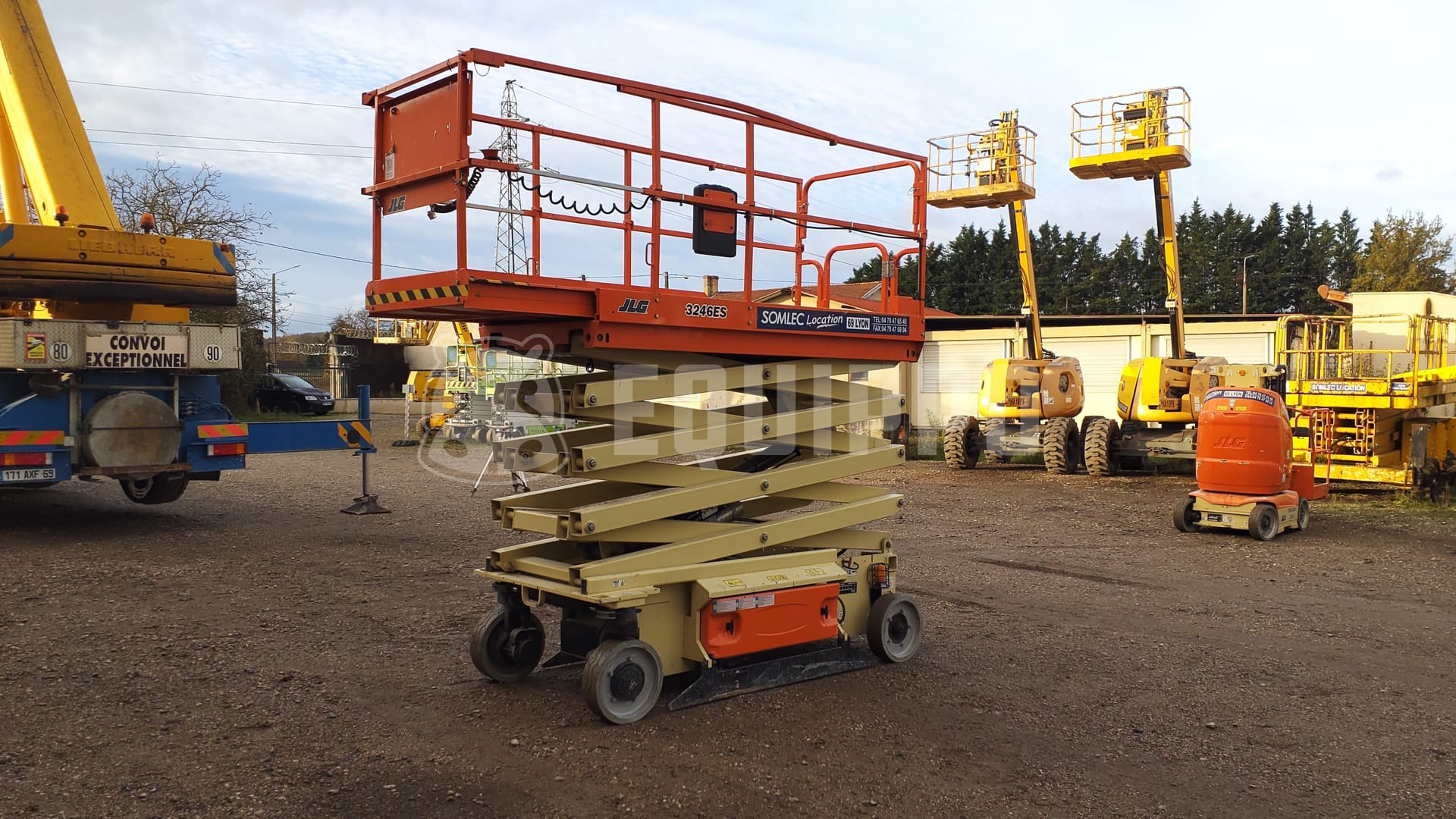 JLG 3246ES (9,68m) - - Used Scissor Lift