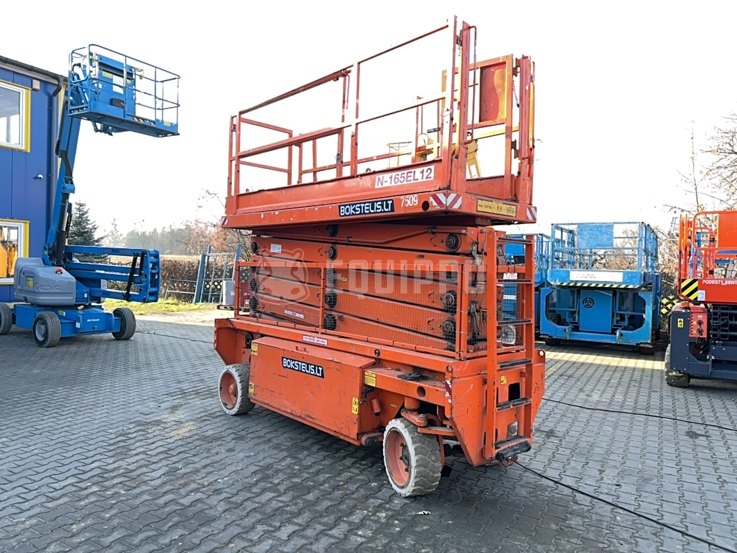 Holland-Lift N165-12EL Combistar (16.5 m) - - Used Scissor Lift