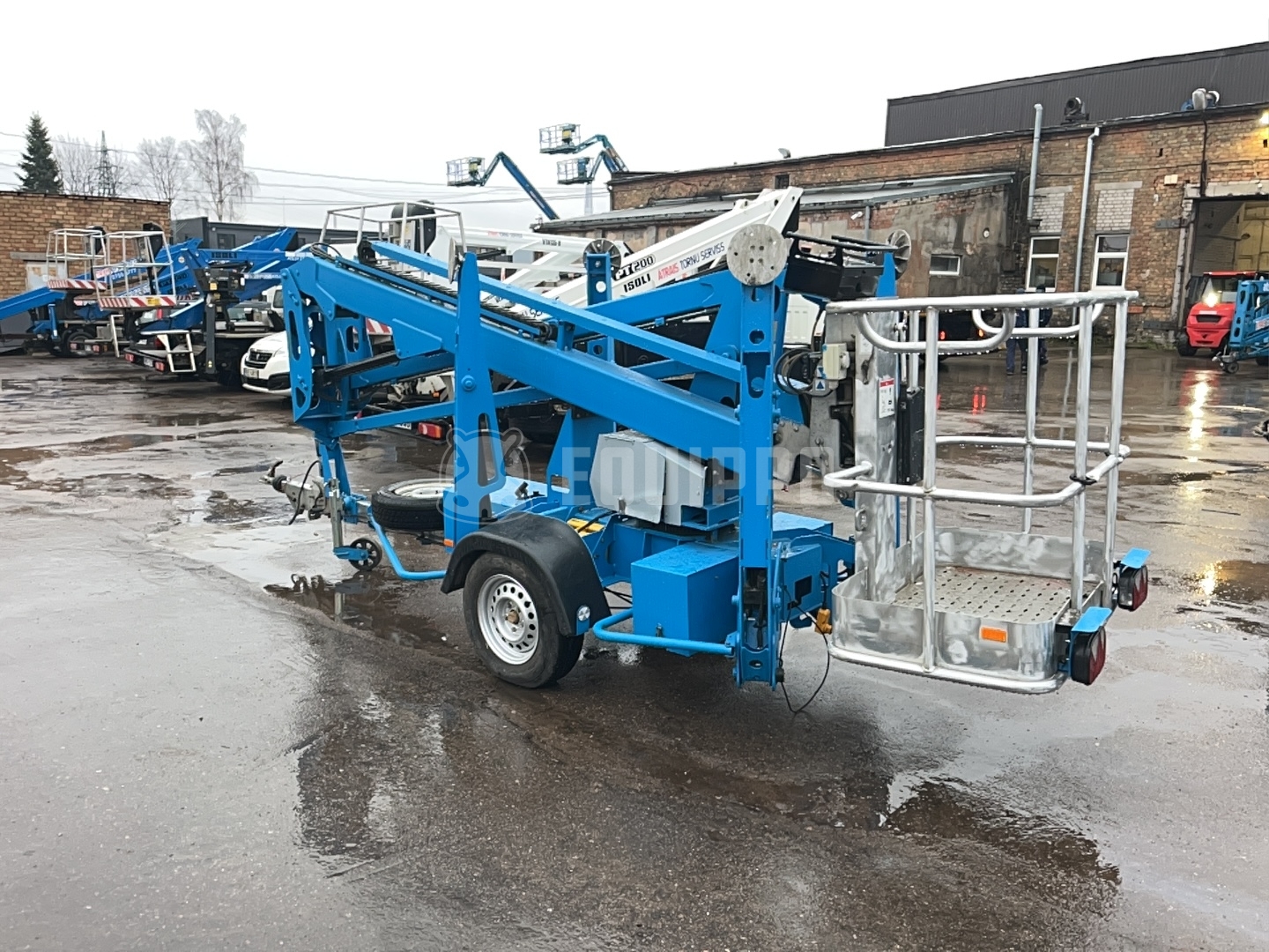 Genie TZ34 (12m) - - Used Trailer-Mounted Boom Lift