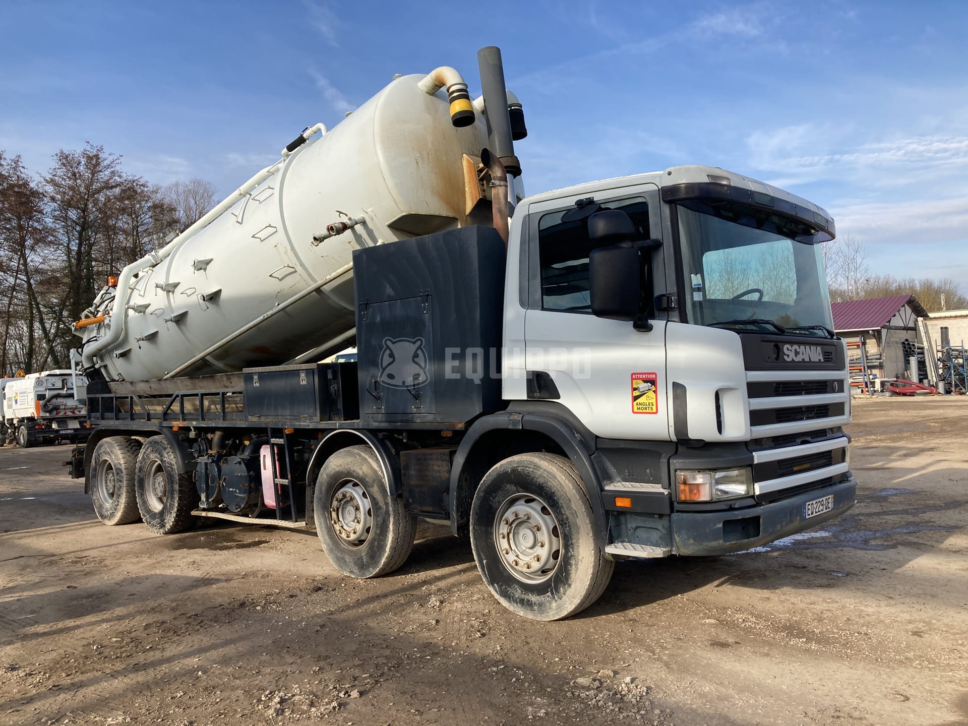 Scania P114 CB8x4HZ 340 Hydrovac - - Used Suction Excavator