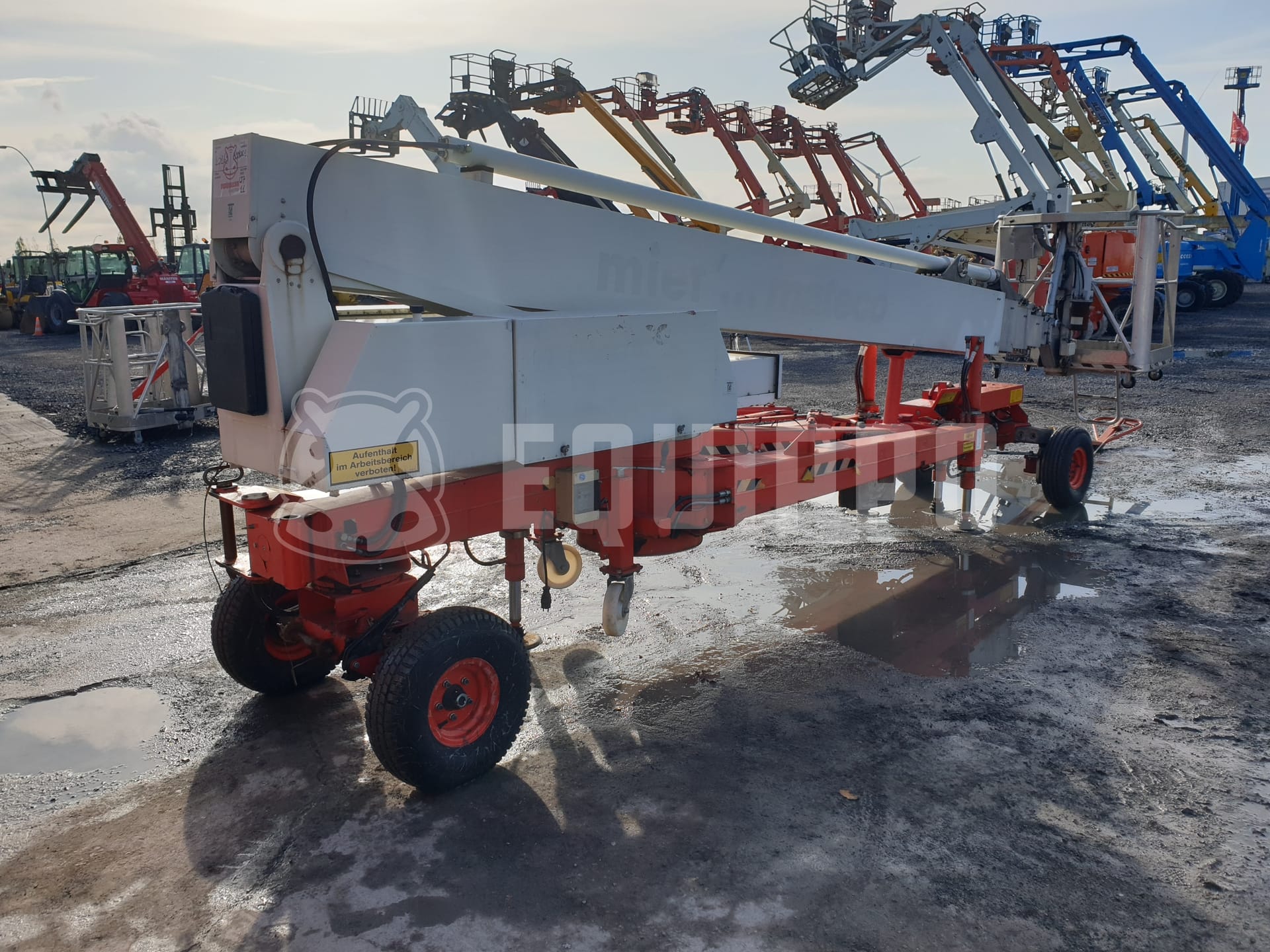Denka-Lift DKN3 MK 28  - - Used Spider Boom Lift