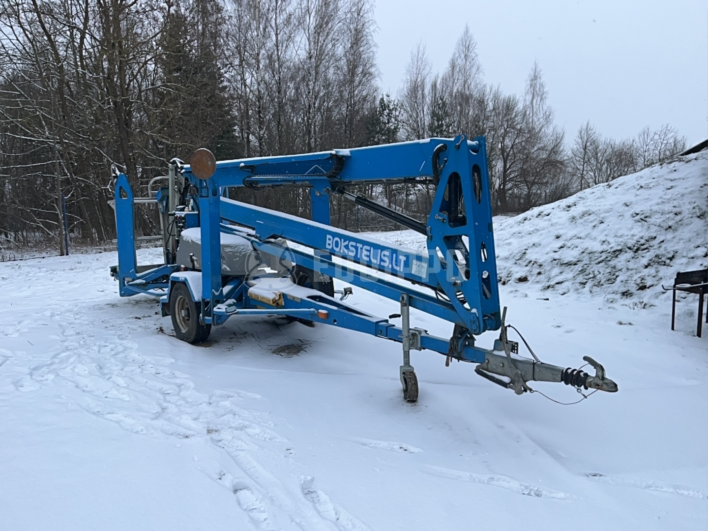 Genie TZ-50 Hybrid w/Drive (17m) - - Used Trailer-Mounted Boom Lift