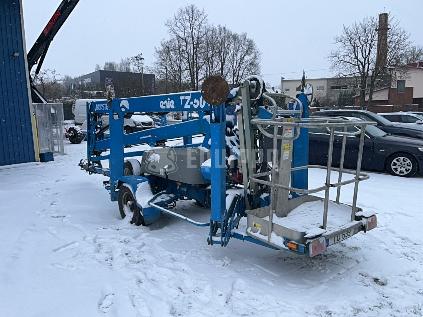 Genie TZ-50 Hybrid w/Drive (17m) - - Used Trailer-Mounted Boom Lift