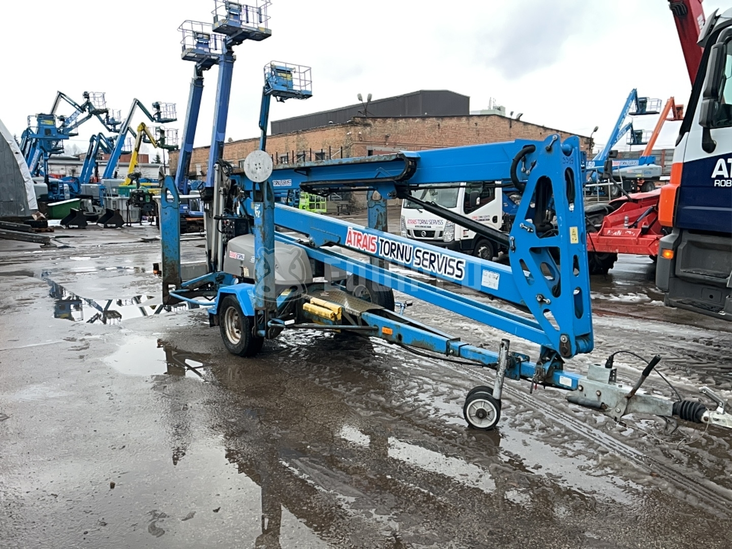 Genie TZ-50 DC w/Drive (17m) - - Used Trailer-Mounted Boom Lift