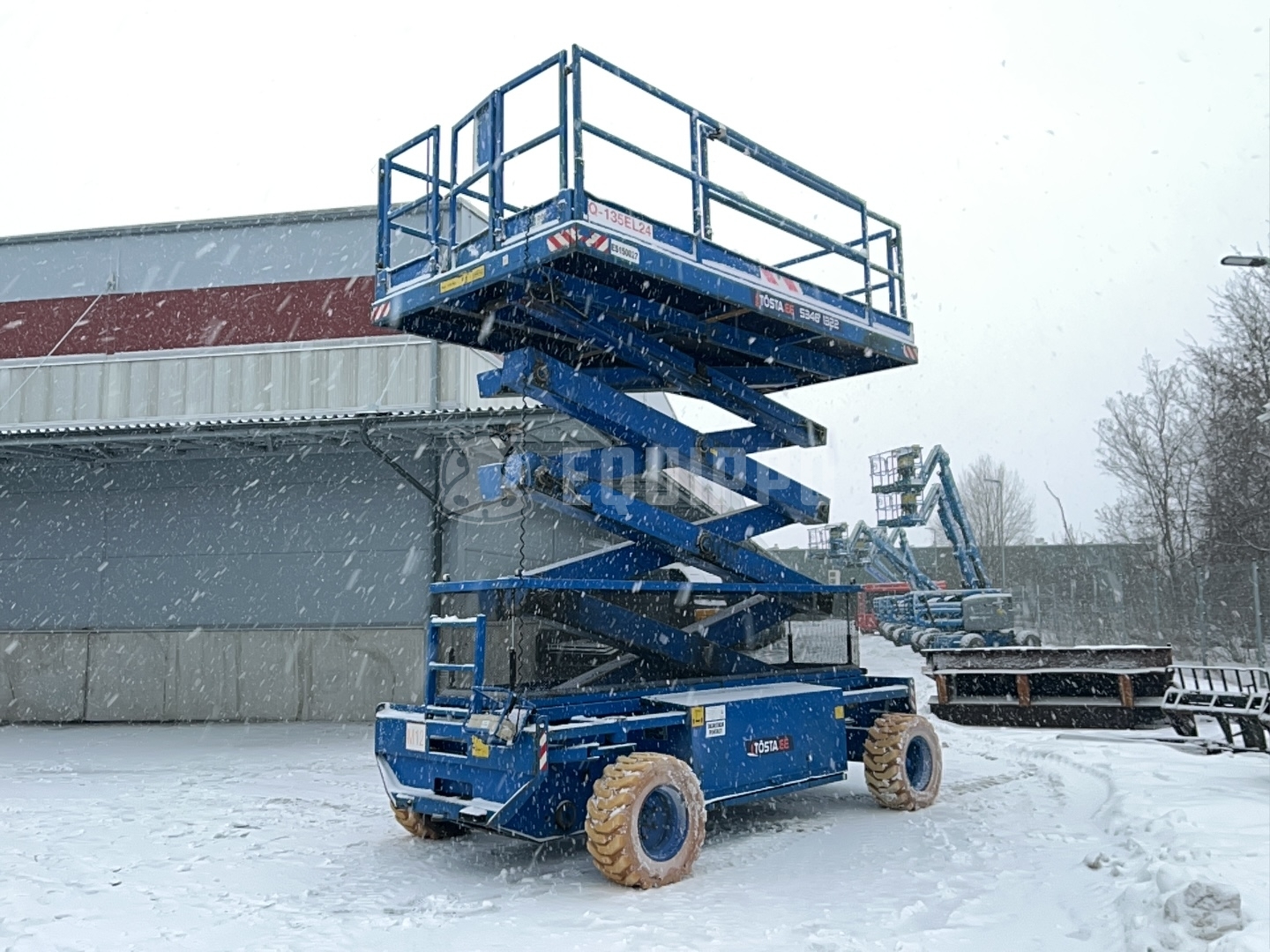 Holland-Lift Q 135 El 24 (15m) - - Used Scissor Lift