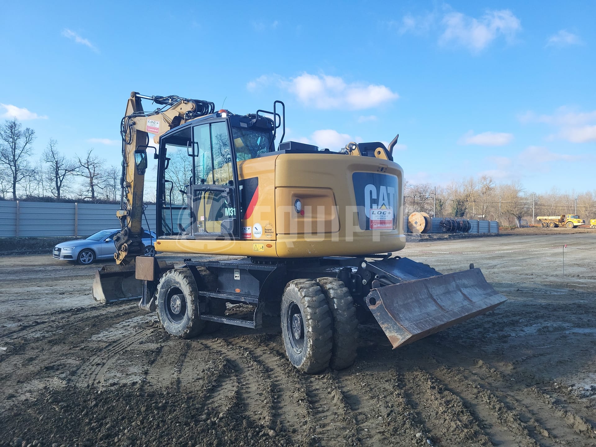 Caterpillar M315 with 3 buckets - - Used Wheeled Excavator