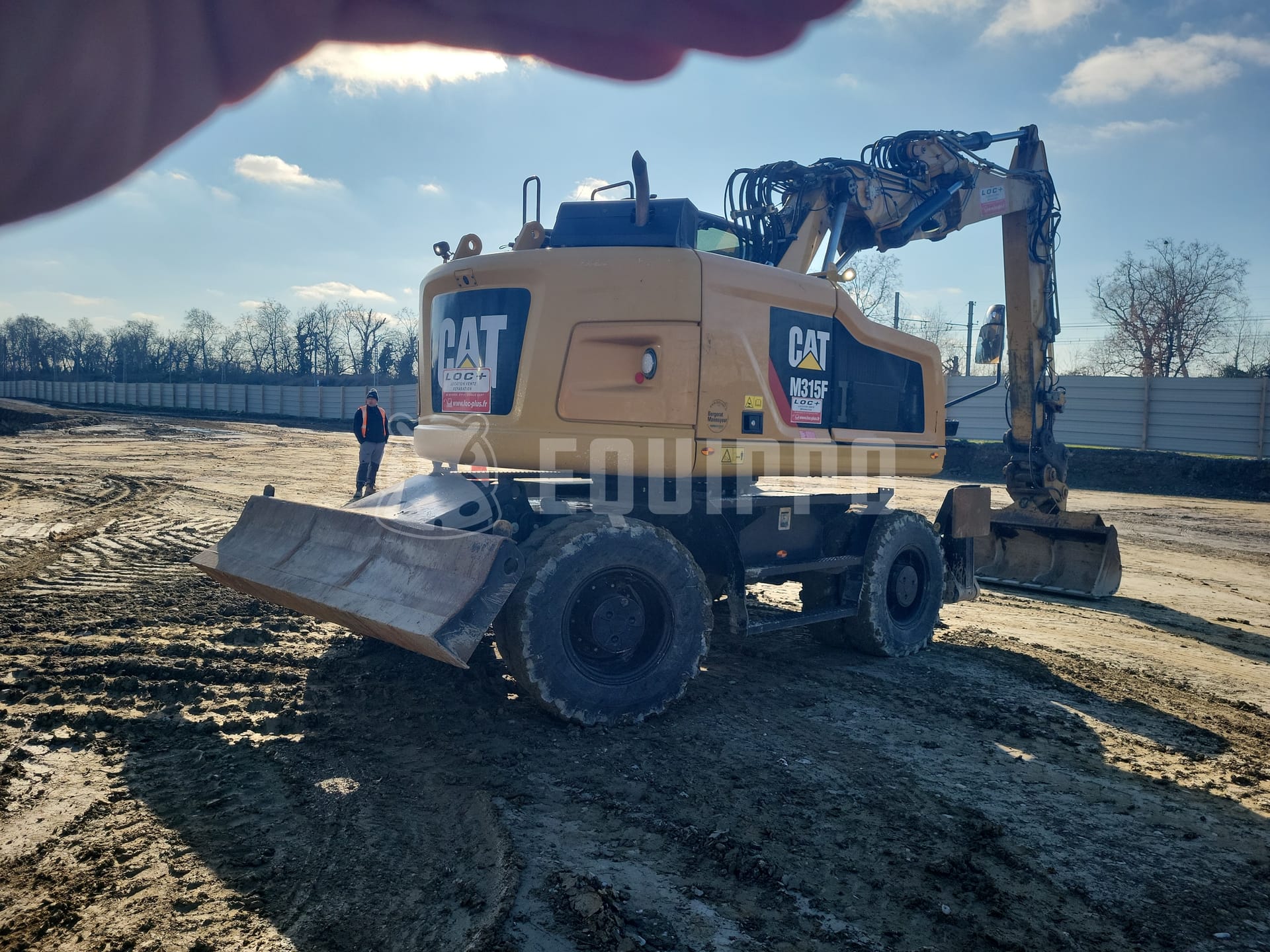 Caterpillar M315 with 3 buckets - - Used Wheeled Excavator