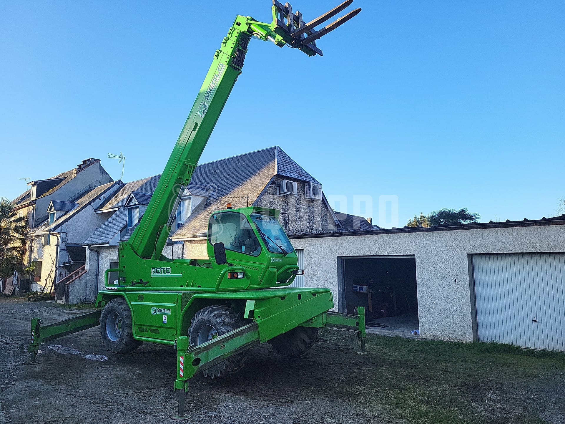 Merlo Roto 45.19 MCSS (19m) with forks, basket, winch and bucket - - Used Telescopic Forklift