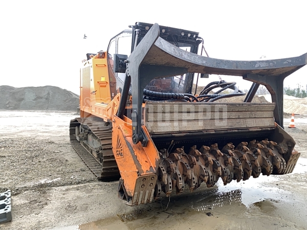 Bild des FAE PT475 Forstmäher / Raupentransporter mit Mulcher