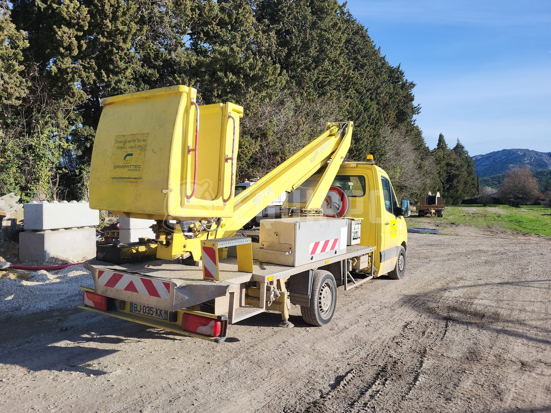 Mercedes-Benz SPRINTER with Comilev EN160 TVL - - Used Truck-Mounted Boom Lift