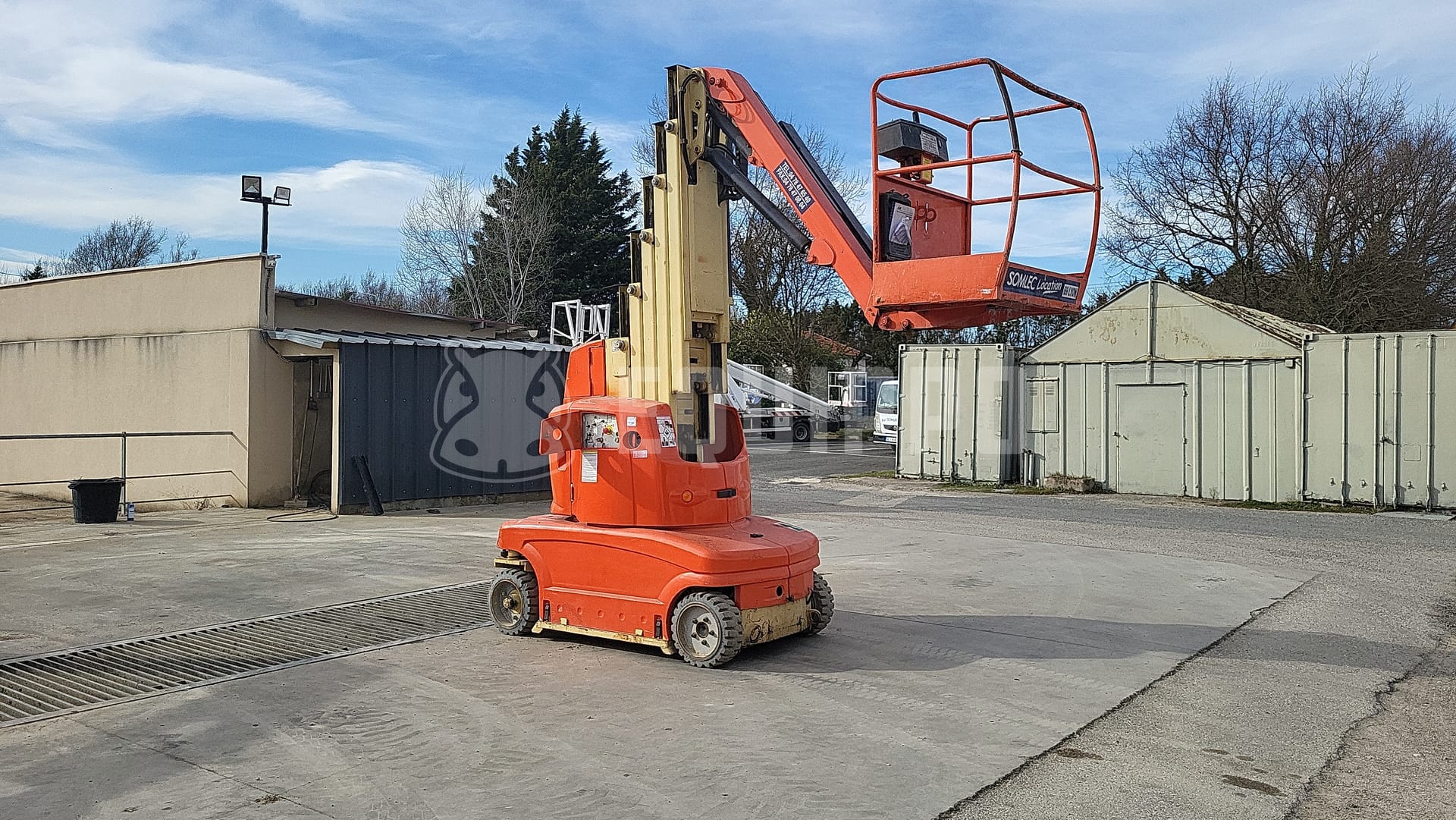 JLG TOUCAN 1210  - - Used Vertical Mast Lift