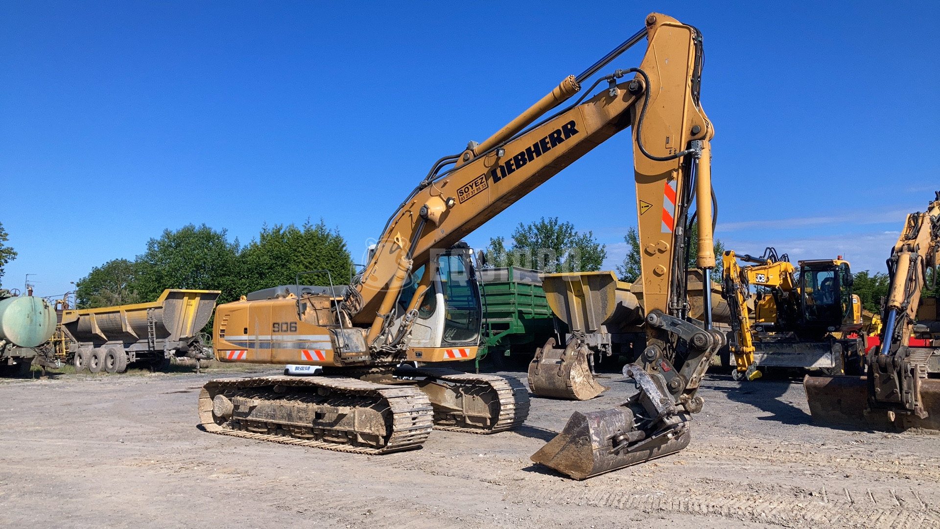 Liebherr R906 LC Litronic with two buckets - - Used Tracked Excavator