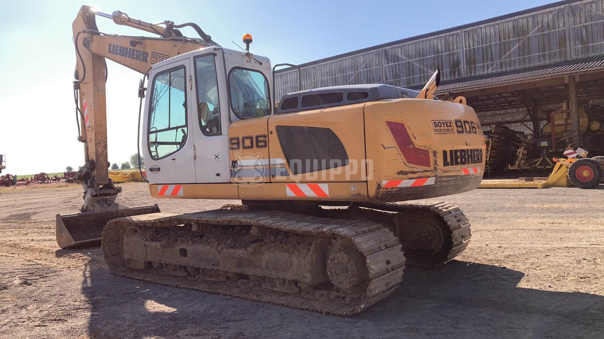 Liebherr R906 LC Litronic with two buckets - - Used Tracked Excavator