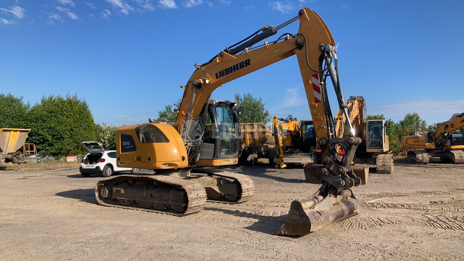 Liebherr R 914 Compact Litronic with 3 buckets - - Used Tracked Excavator