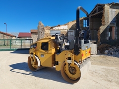 Caterpillar CB34BLRC  - - Used Tandem Roller