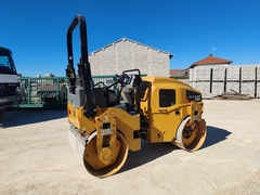 Caterpillar CB34BLRC  - - Used Tandem Roller