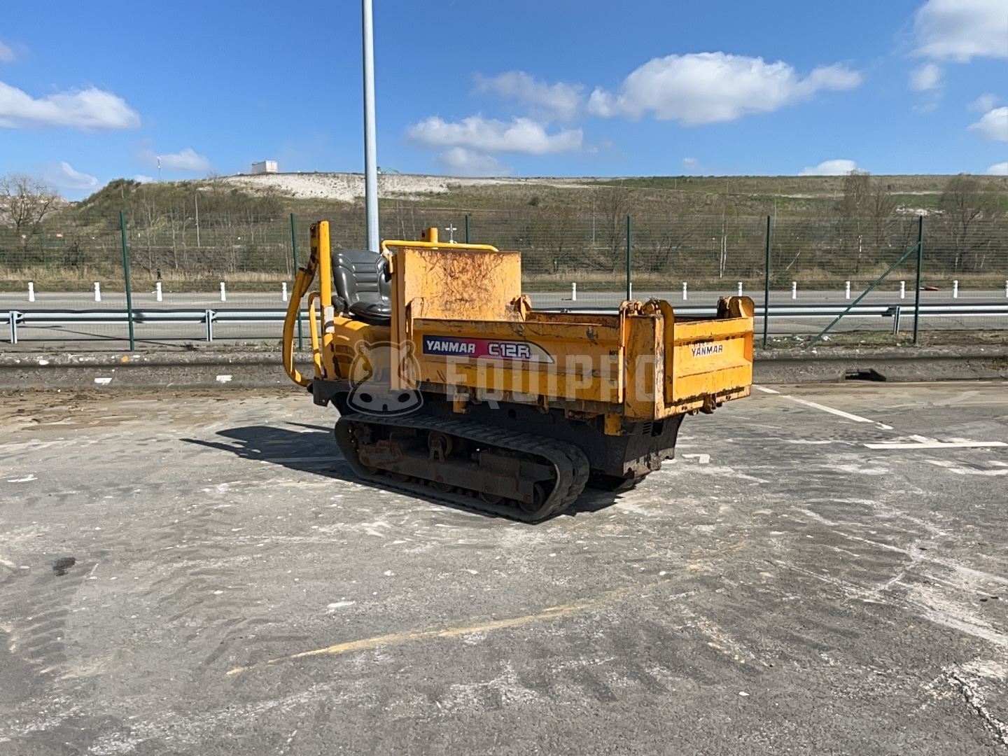 Yanmar C12R-B – 1.1t Tracked Site Dumper for Efficient Material Transport - - Used Site Dumper