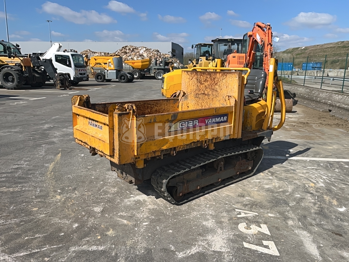 Yanmar C12R-B – 1.1t Tracked Site Dumper for Efficient Material Transport - - Used Site Dumper