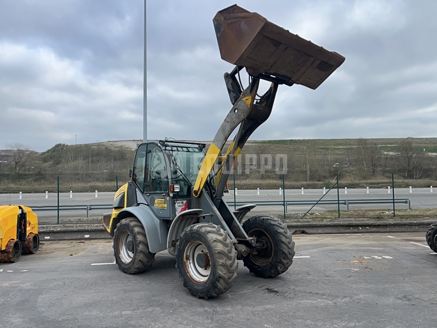 Kramer 347 / 1150 - Compact Wheel Loader with 4WD for Versatile Material Handling - - Used Wheel Loader