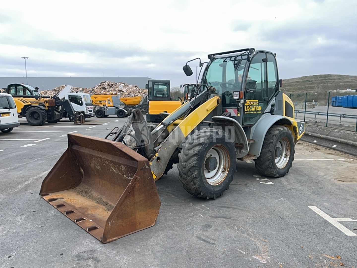 Kramer 347 / 1150 - Compact Wheel Loader with 4WD for Versatile Material Handling - - Used Wheel Loader