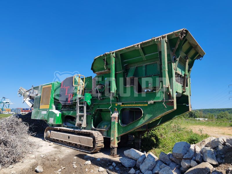 2021 MCCLOSKEY J45-46096142