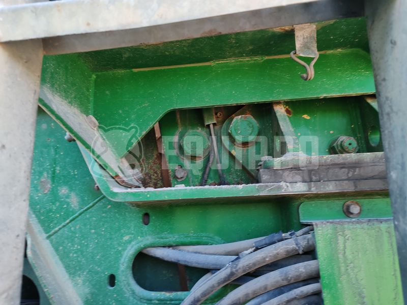 2021 ماككلوسكي J45-46708814