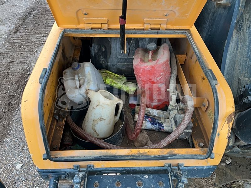 2017 Hyundai HX300-44357279