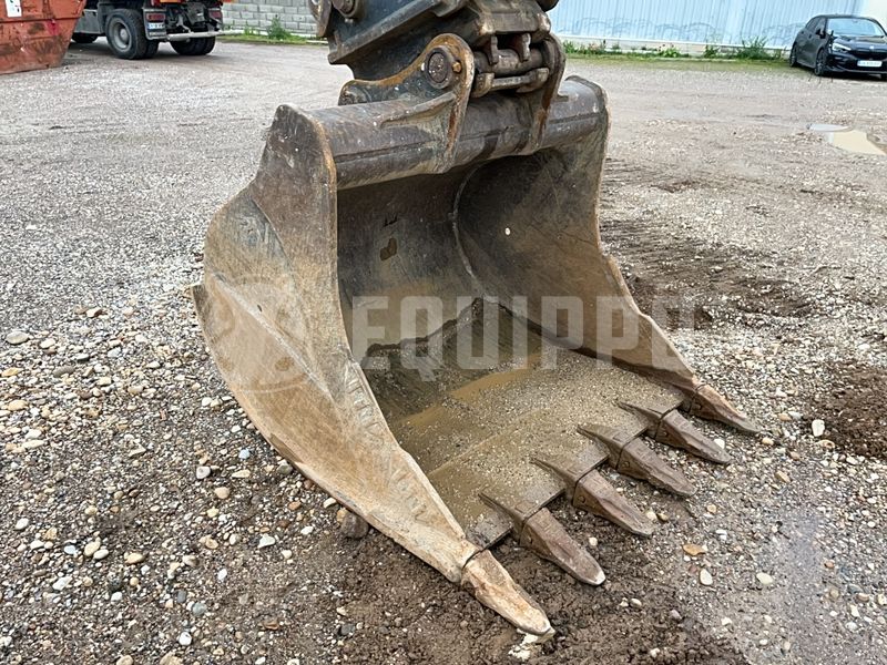 2017 Hyundai HX300-46915362