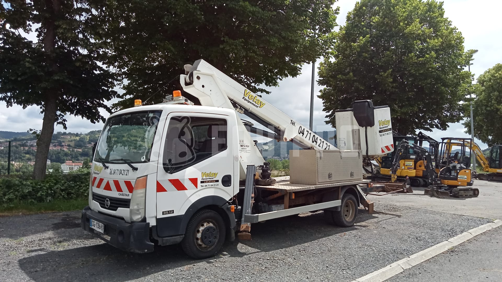 Nissan Cabstar 35.12 with Isoli PT19.9 / VT55NE (19m) - - Used Truck-Mounted Boom Lift