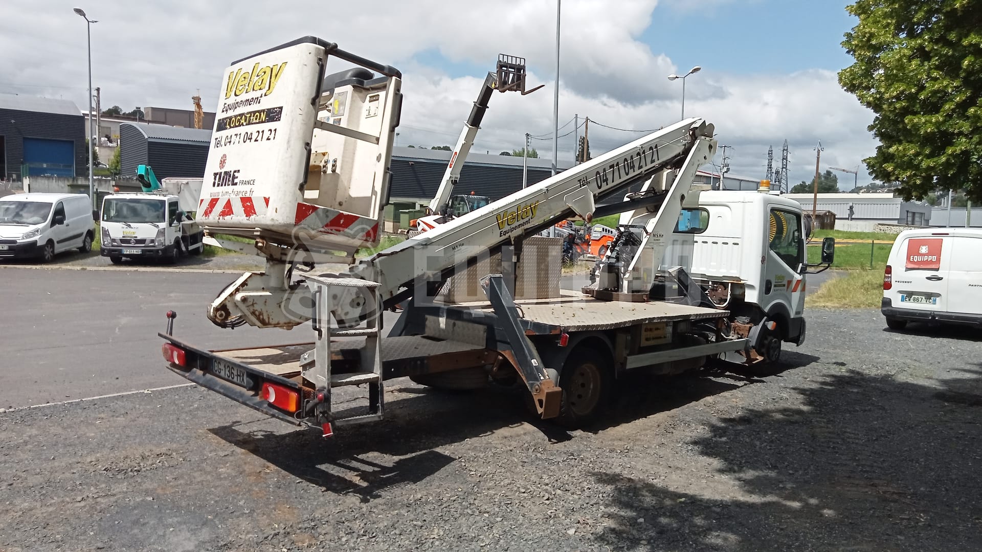 Nissan Cabstar 35.12 with Isoli PT19.9 / VT55NE (19m) - - Used Truck-Mounted Boom Lift