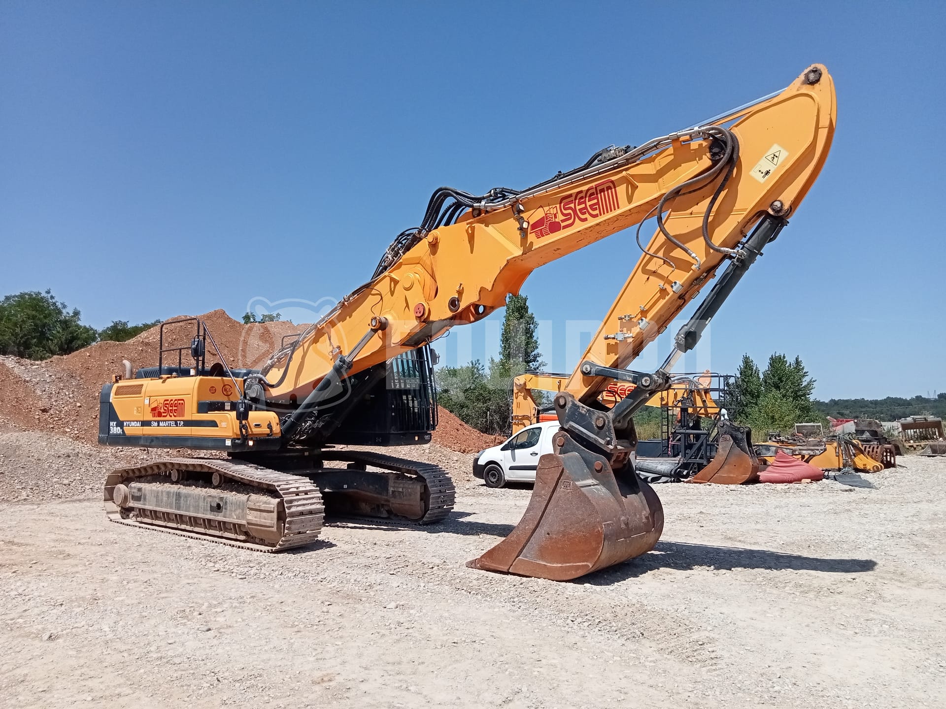 Hyundai HX380L with 20m longfront and excavation boom - - Used Demolition Excavator