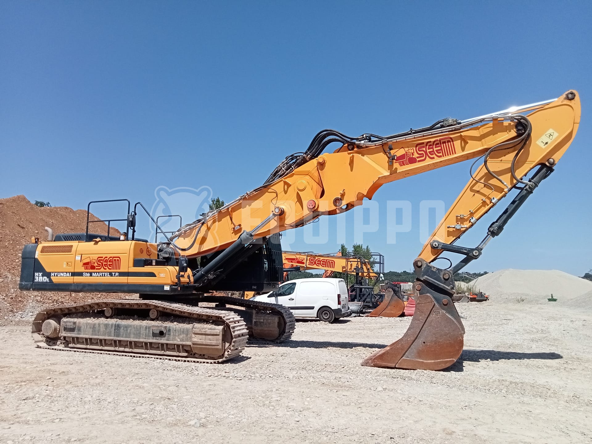 Hyundai HX380L with 20m longfront and excavation boom - - Used Demolition Excavator