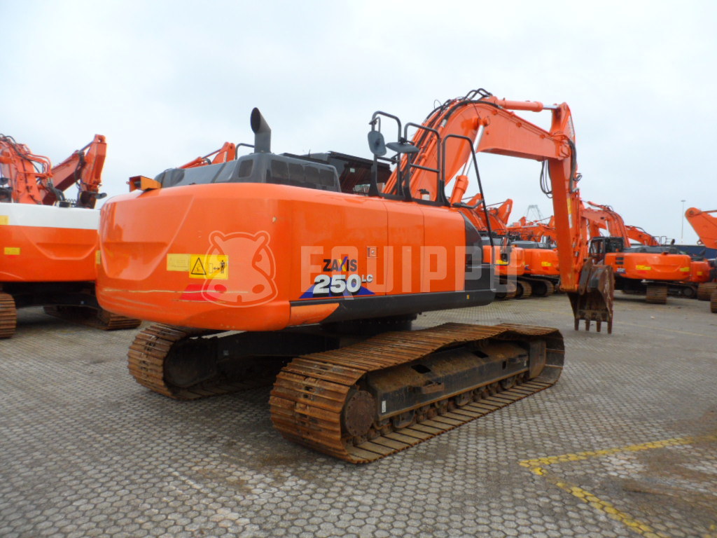 Hitachi ZX250LC-6  - - Used Tracked Excavator