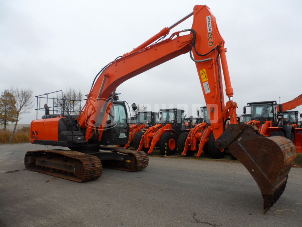 Hitachi ZX210LC-5B  - - Used Tracked Excavator