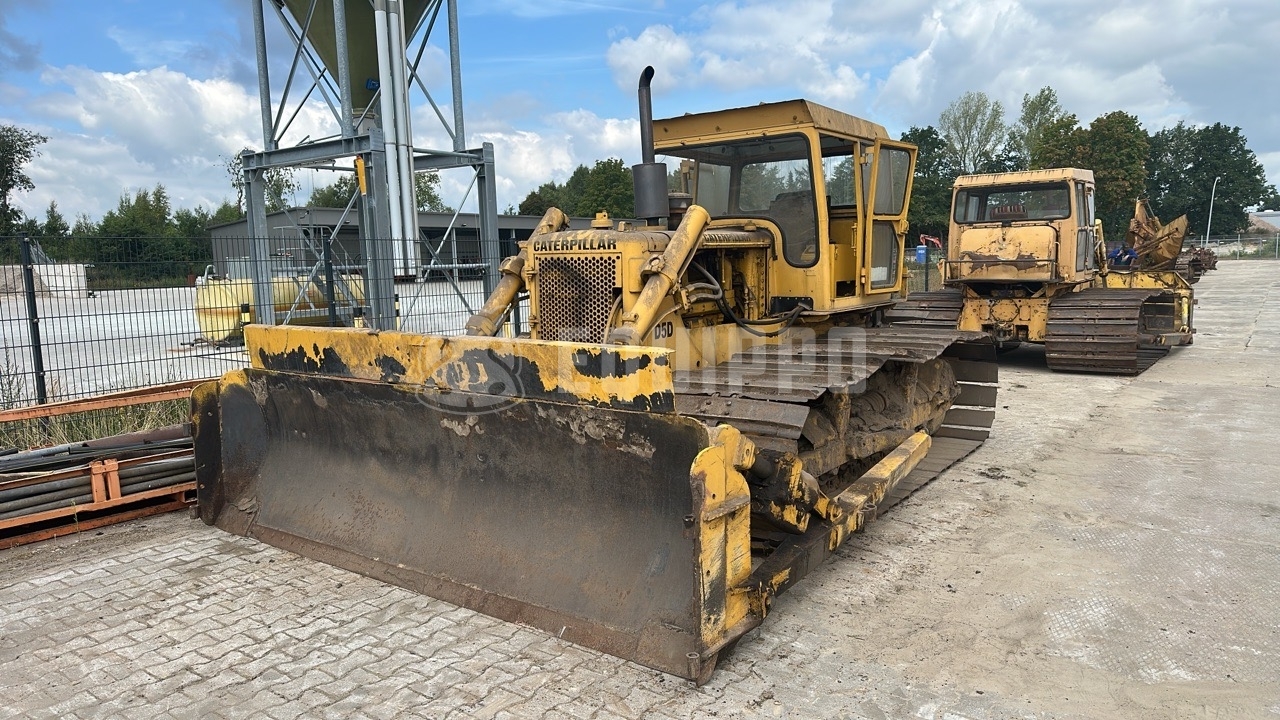 Caterpillar D5D - - Bulldozer sur Chenilles d’Occasion