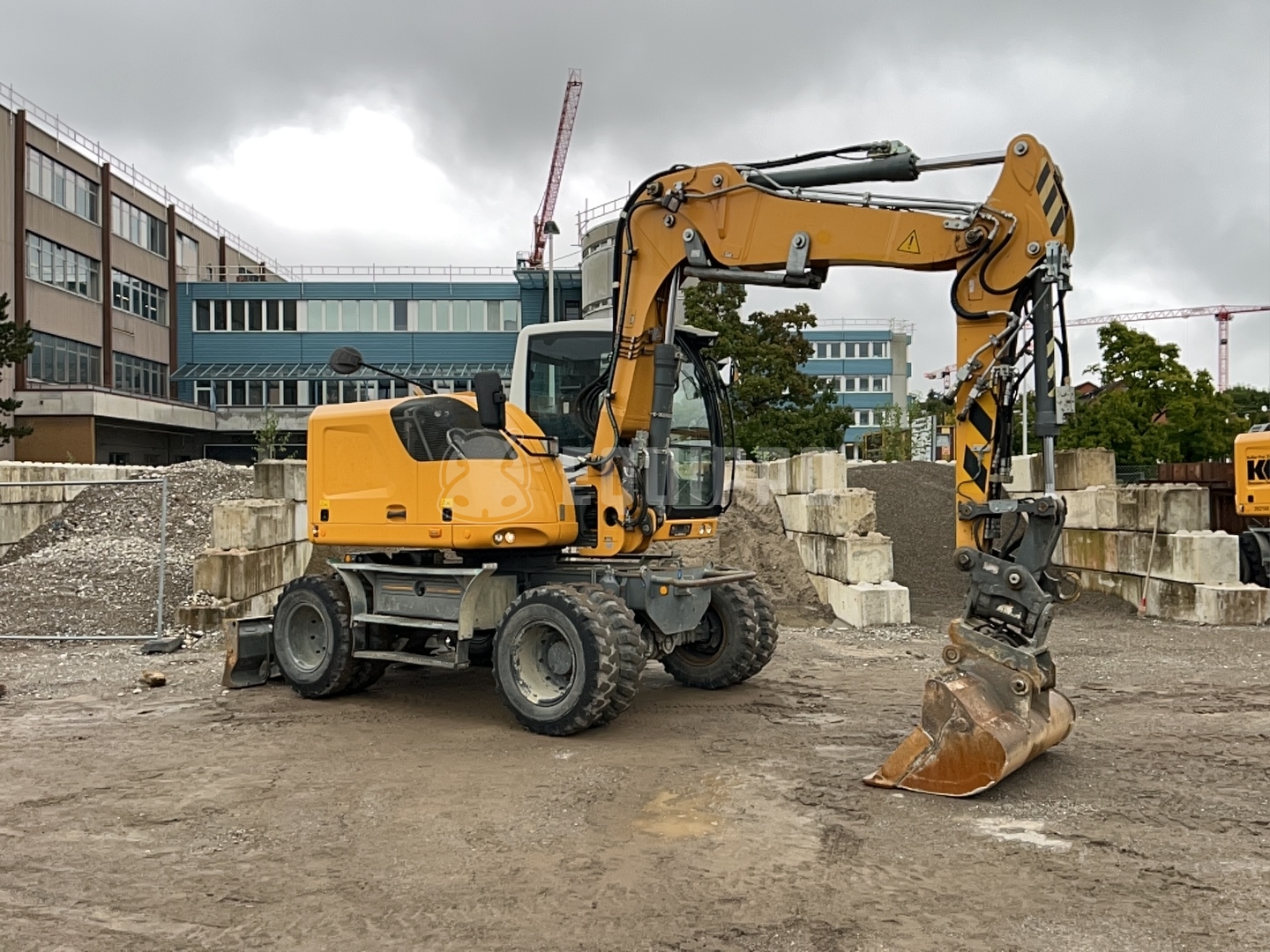 Liebherr A 912  - - Used Wheeled Excavator