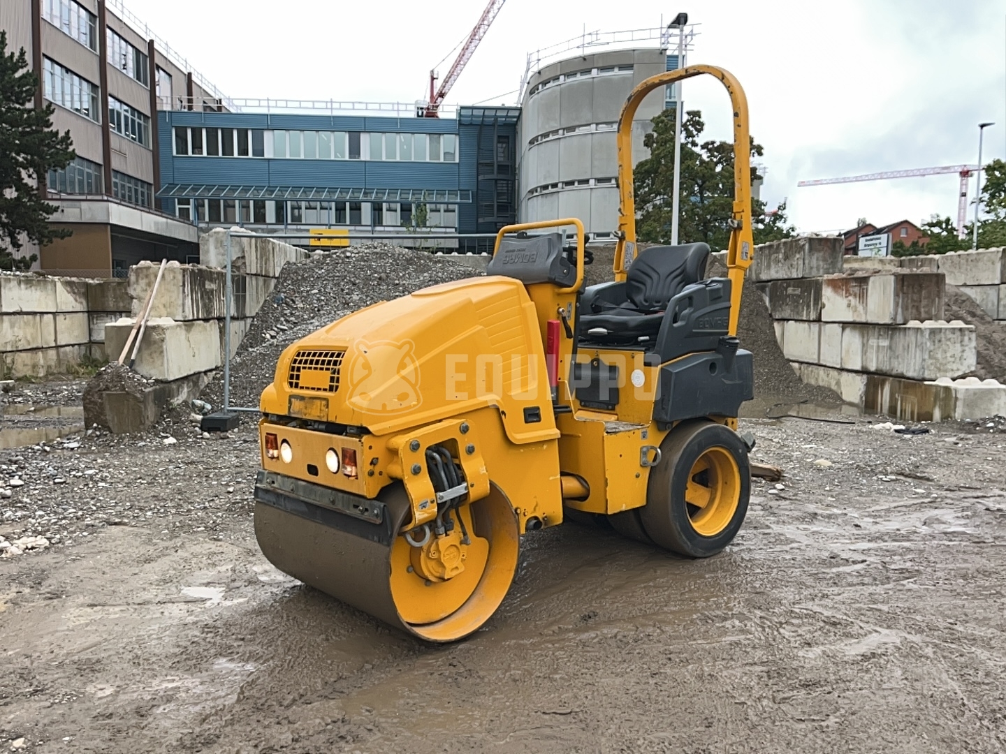 Bomag BW 100 ACM-5 - - Używany Combi Roller