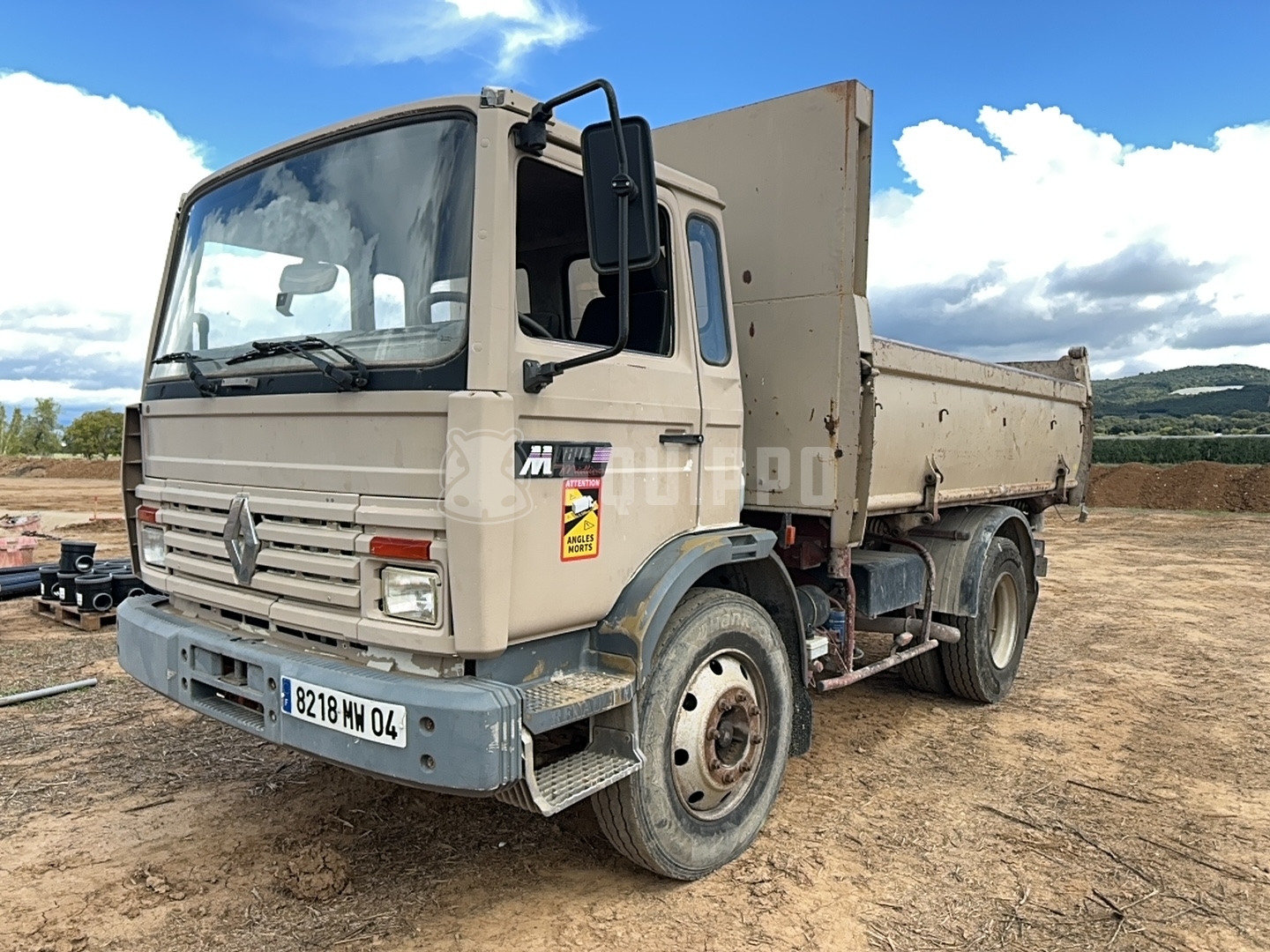 Renault M180  - - Used Tipper Truck