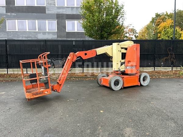 Picture of the JLG E300AJ (11m)