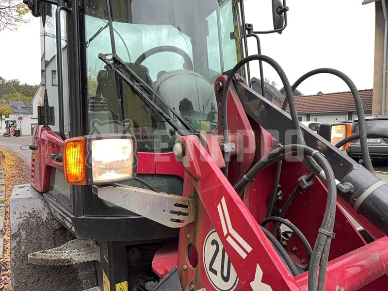 2022 YANMAR V80-45345189