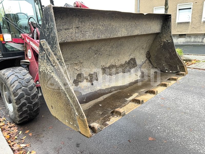 2022 يانمار V80-45433163